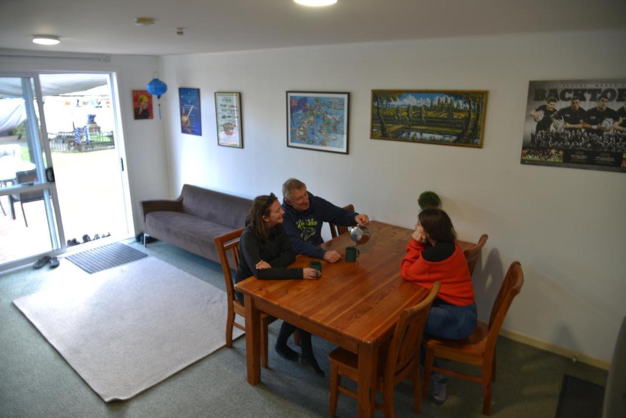 Funky Green Voyager Backpackers Hostel Rotorua Luaran gambar